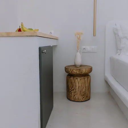 Ξενοδοχείο με διαμερίσματα Hercules Luxury Living 4*