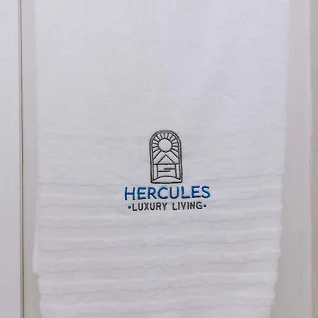 Hercules Luxury Living 4*