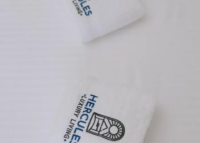 Aparthotel Hercules Luxury Living 3*